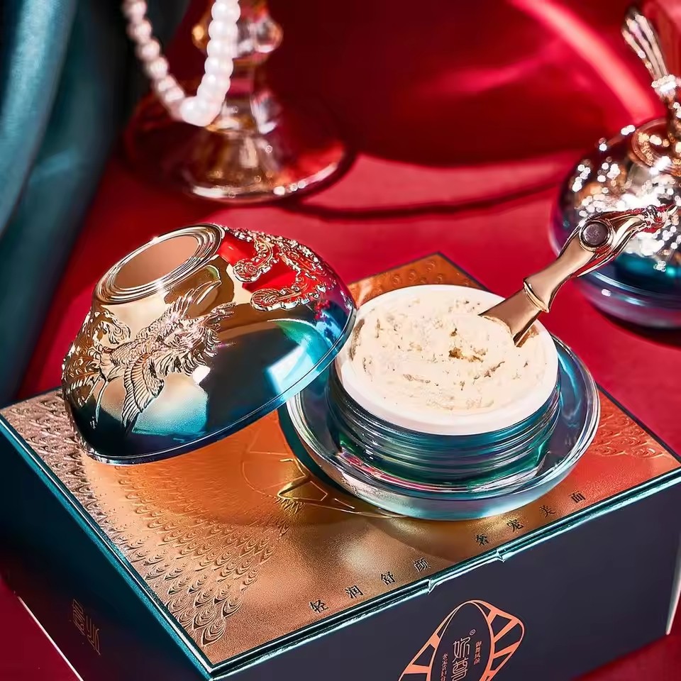 Luxury Noble Lady Cream Fairy  - Skincare Luxury Whitening review and price